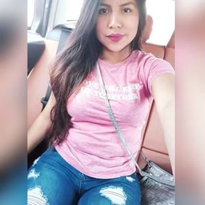 Meet your Posher, Linzy